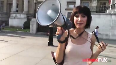 《百度云泄密》多位反差母狗被曝光 (12)